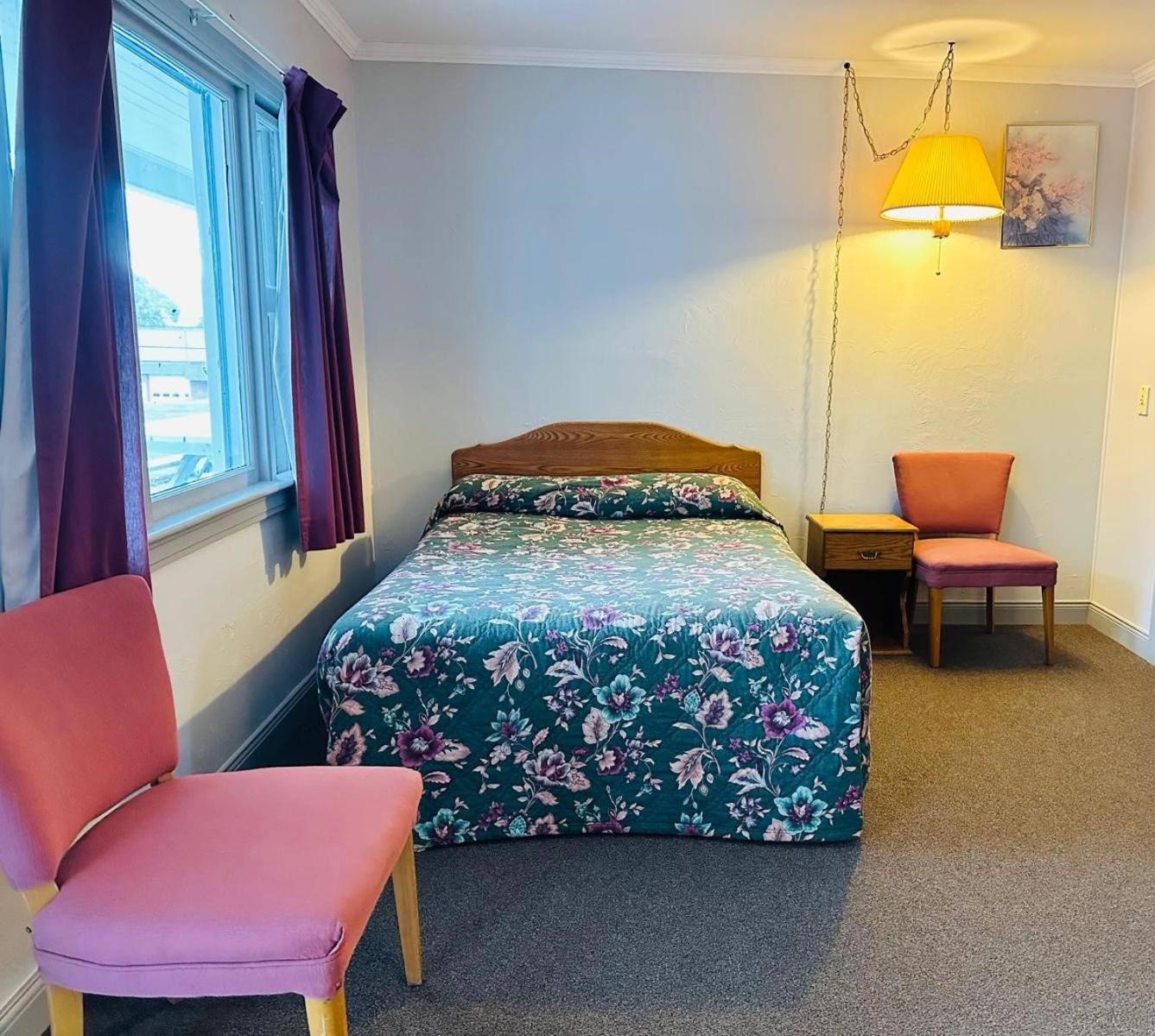 Stiles Motel Hill View Woodstock Kültér fotó