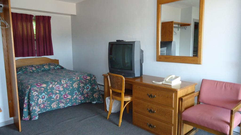 Stiles Motel Hill View Woodstock Kültér fotó