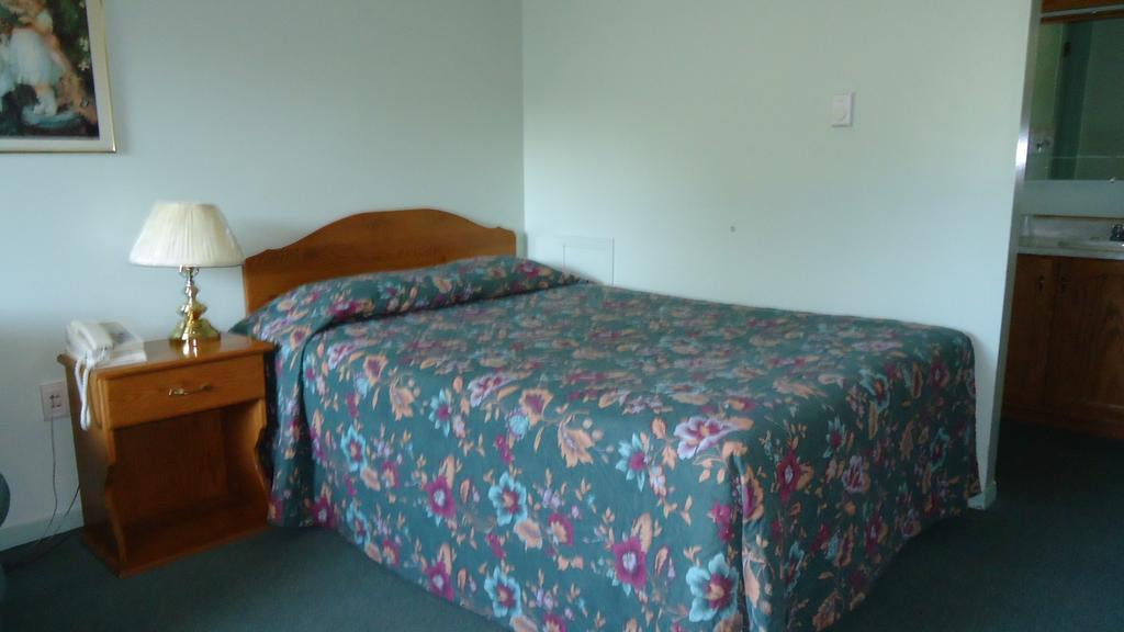 Stiles Motel Hill View Woodstock Szoba fotó