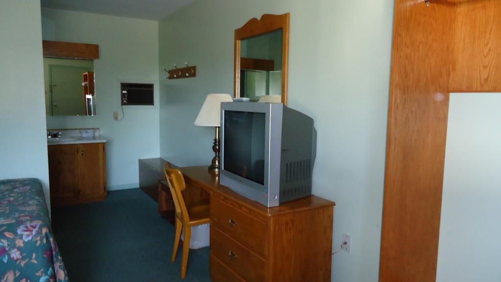 Stiles Motel Hill View Woodstock Szoba fotó